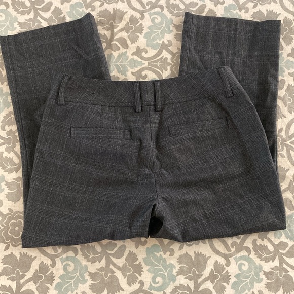 Express Design Studio Crops, Size 4 - Picture 6 of 9